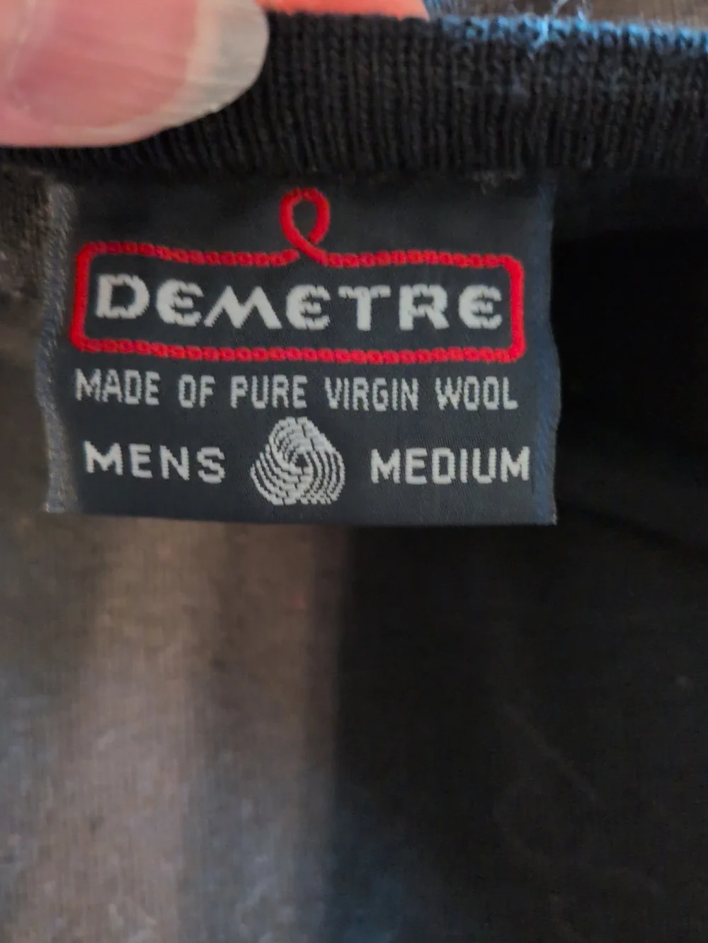 Demerte timeless black